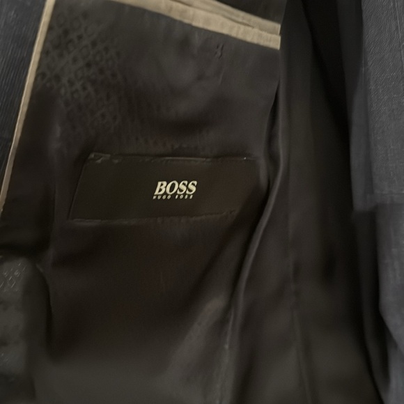 Hugo Boss Suit Blazer and Pants Set Navy 36s - Picture 3 of 9